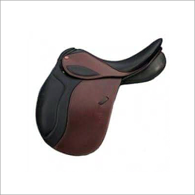 English Saddle Application: Horse Riding