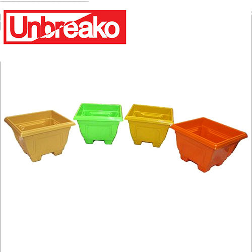 Plastic square Planters