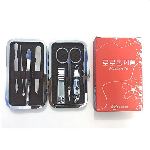 7 Piece Manicure Set Color Code: Silver