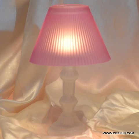 GLASS DECOR ANTIQUE TABLE LAMP