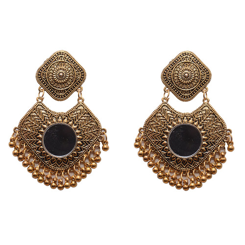 Black Metal Dangle