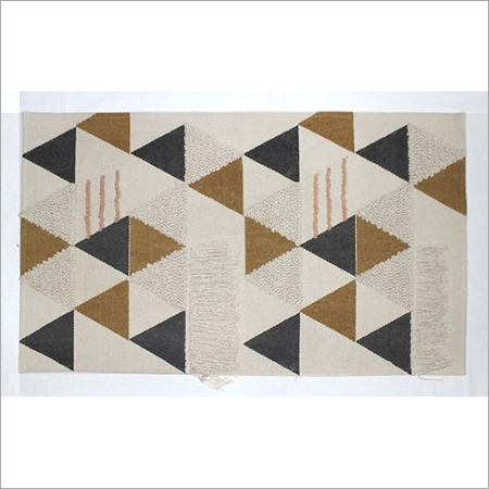 Mixcolor Bharat Exim International White Base With Multi Colour Geometric Rug, Size 46 Feet