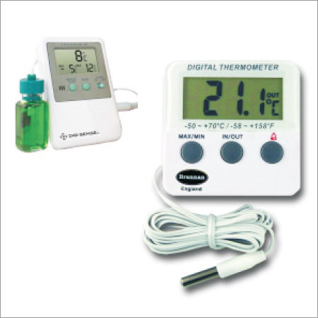 Handheld Digital Thermometer