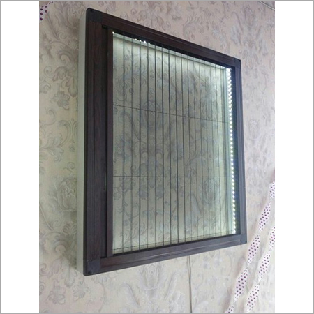 Pleated Mosquito Net Slider