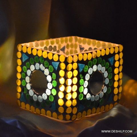 GLASS T-LIGHT CANDLE HOLDER WITH MOSAIC FINISH