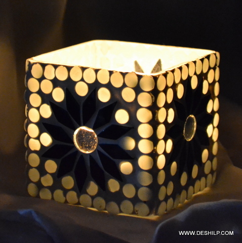 Small T Light Candle Holder For House Decoration - Material: Glass