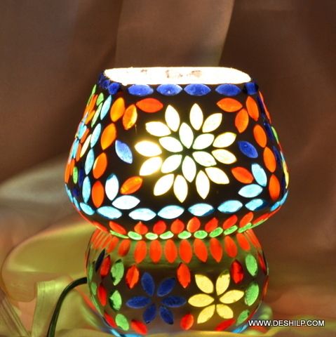 VERY SMALL GLASS MOSAIC TABLE LAMP
