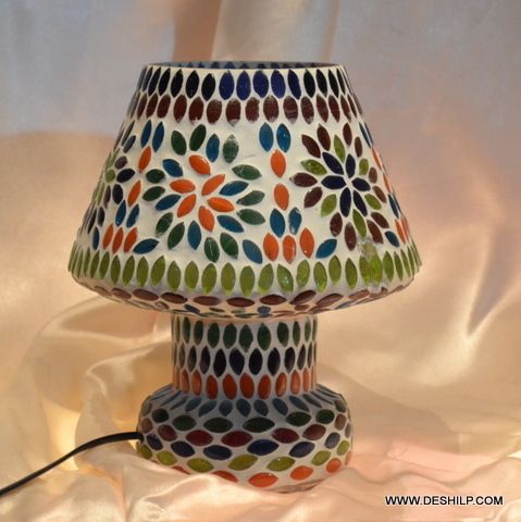 MULTI MOSAIC GLASS TABLE LAMP