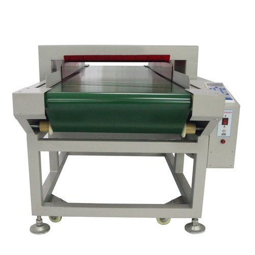 Garment Metal Detector Application: Belt Stop Or Auto Rejection