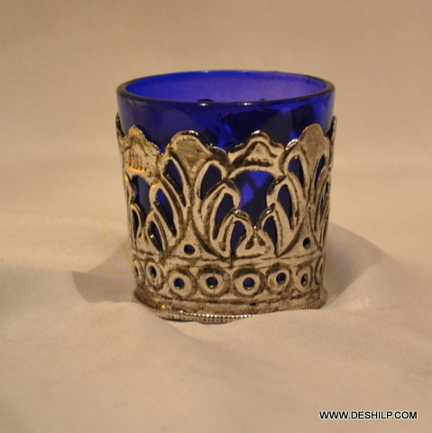 Handmade Small T Light Candle Holder For Business Gifts - Material: Glass