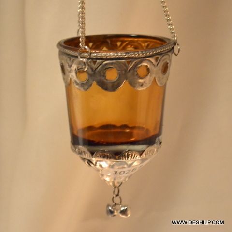 T Light Hanging Candle Holder With Metal Fitting