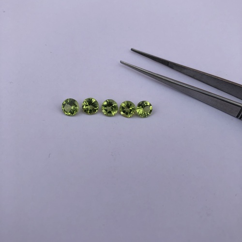 5mm Natural Peridot Faceted Round Gemstone