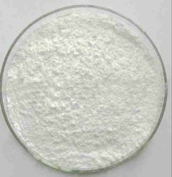White And Cream Cefuroxime Sodium