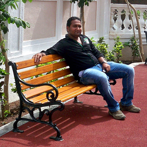 Rani Bench- Sitting Gentleman