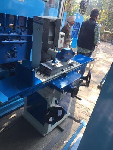 Surface Grinding Machine - Cast Iron, 1000x500x1500 mm, 3-5 kW, 1500-3000 rpm | Precise Grinding, Durable Design, Toolroom and Production Use