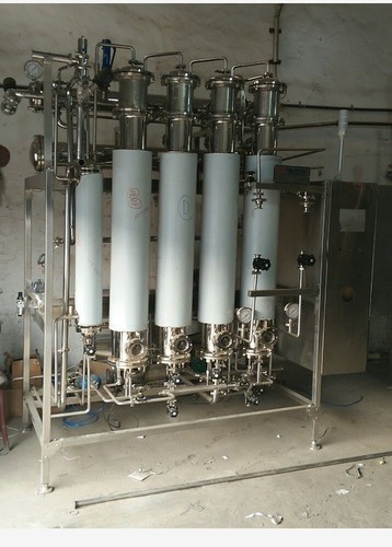Silver Stainless Steel Multi Column Distillation Plant