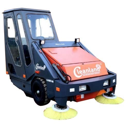 Hydraulically Operated Sweeping Machine