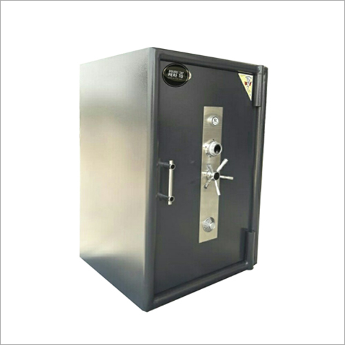 Single Door Safe Locker By SHRI SURYA SAFE WORKS