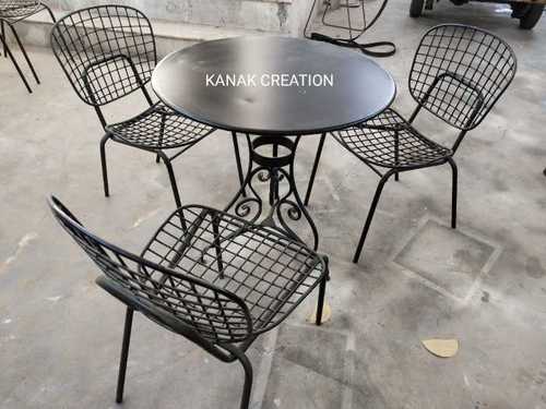 IRON ROUND TABLE AND CHAIRS DINNING SET