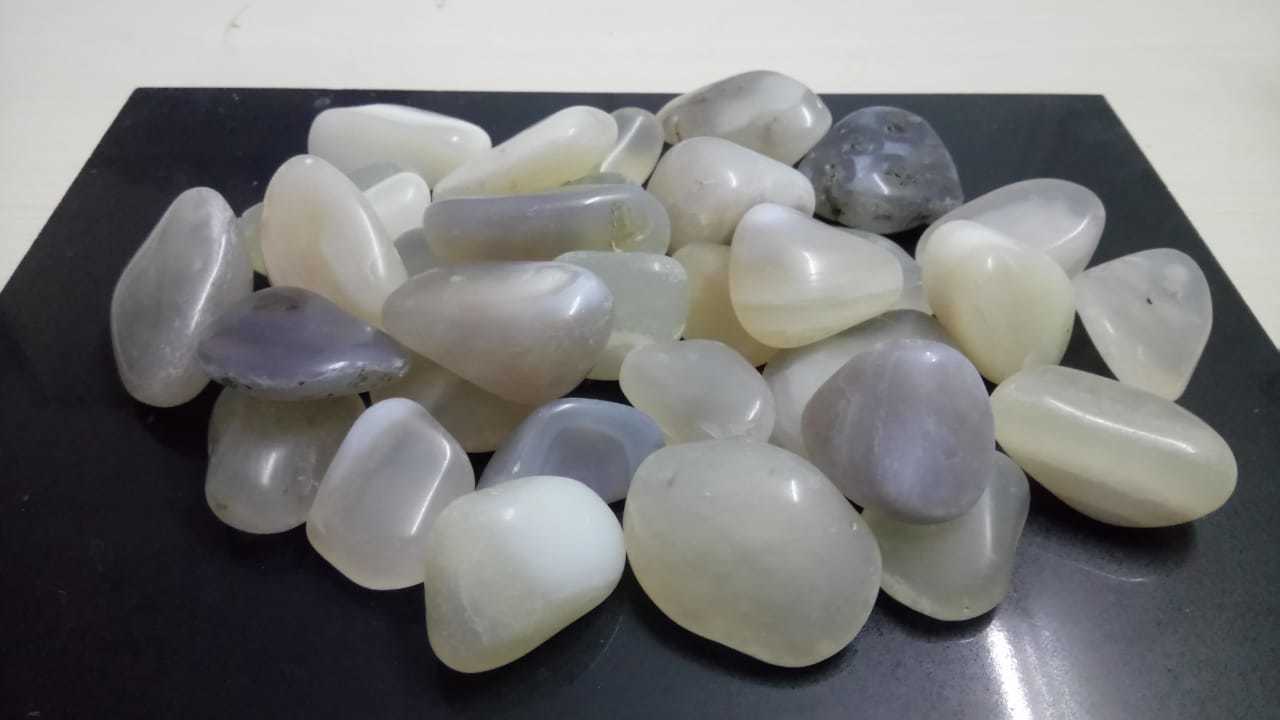 Natural AKIK Agate natural round Onyx Pebbles Stone island antique timeless stone gravels rocks