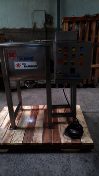 Ribbon Blender Machine For Spices Powder Mixing - 30 Kgs - Automatic Grade: Semi-automatic