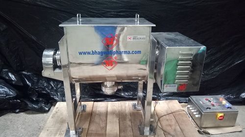 Ribbon Blender Machine For With Screw Conveyor For Powder Load Capacity: As Per The Client Required  Kilograms (Kg)