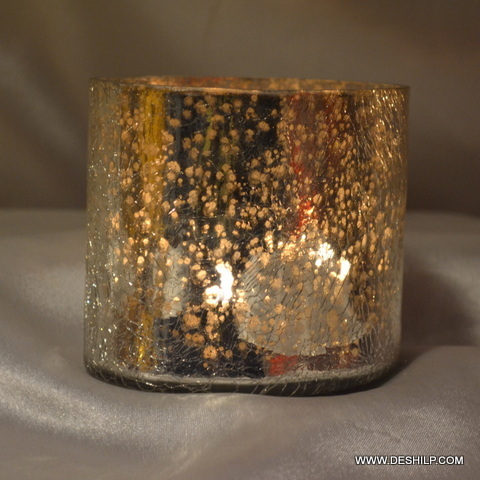 Beautifully Designed Silver Glass T Light Candle Holder - Style: Antique Imitation