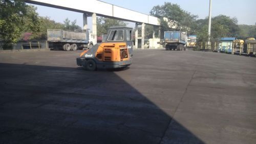 Top Road Sweeping Machine