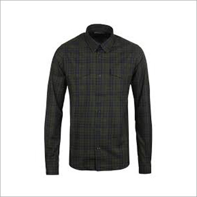 Black Shirt Collar Style: Spread