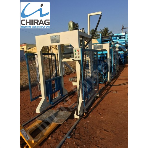 Chirag Next-Gen Hollow Block Machine Capacity: 1000-1500 Kg/Hr