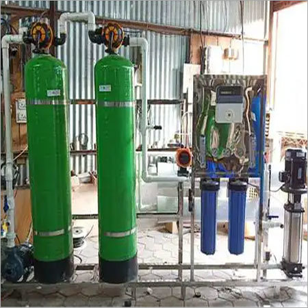 Semi Automatic 2000Lph Ro Plant(Green)