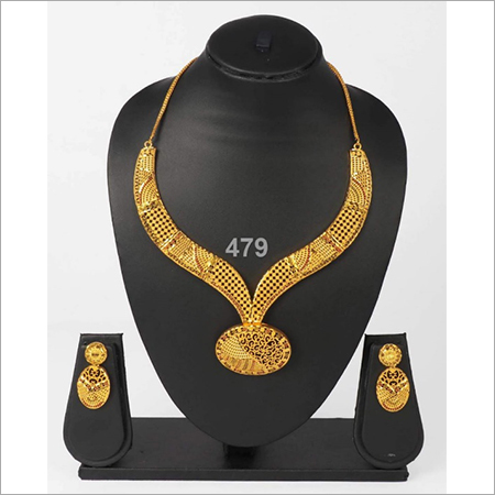 Simple Gold Plated Necklace Set
