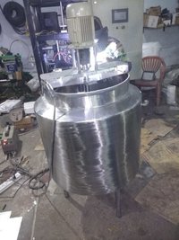 Agitator Mixer Double Jacket Tank - Load Capacity: 100 Tonne