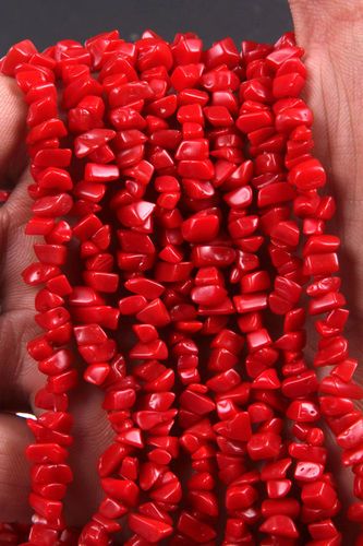 Red Stone Uncut Chips Beads