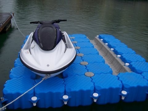 JETSKI DRIVE ON PARKING PONTOON