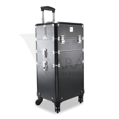 Vaara Pro Make-up Train Case R101