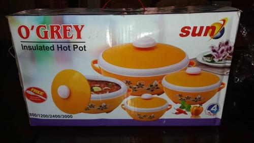 Hot Pot - Stainless Steel, 1-3 Millimeter Thickness | Golden and White Design, Durable Plastic Components for Home Use