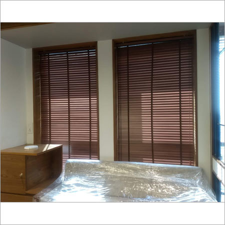 Coordinated Design Roman Curtain