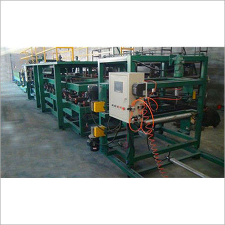 Hydraulic EPS Sandwich Wall Panel Roll Forming Machine