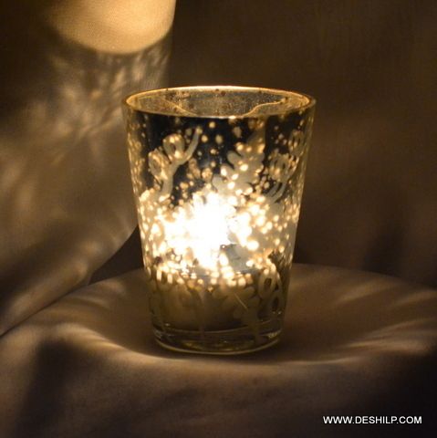 Small Gilasiya Silver Finish Candle Holder