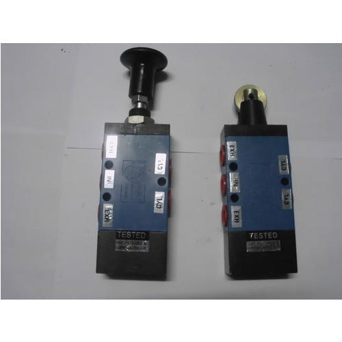 rollover-lever valve