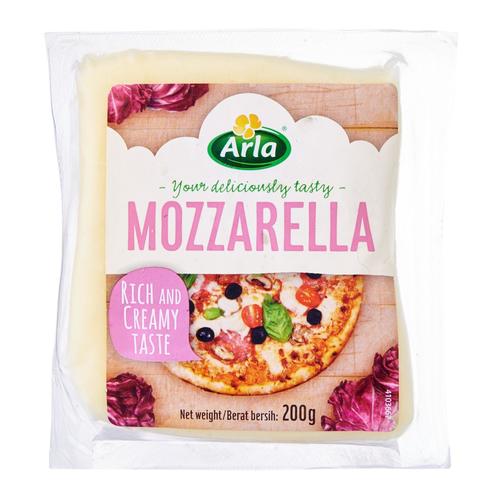 Arla Mozzarella Block