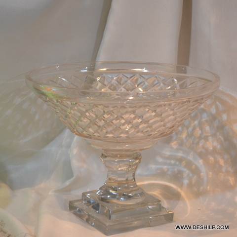 Heavy Cutting  Round Glass Hurricane Candle for celebrations