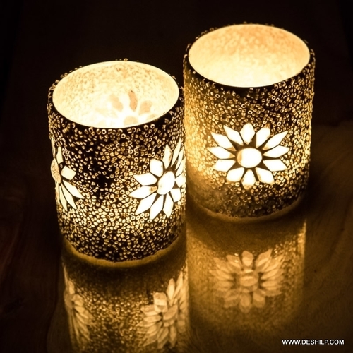 Black attractive glass Small T Light Candle Holder
