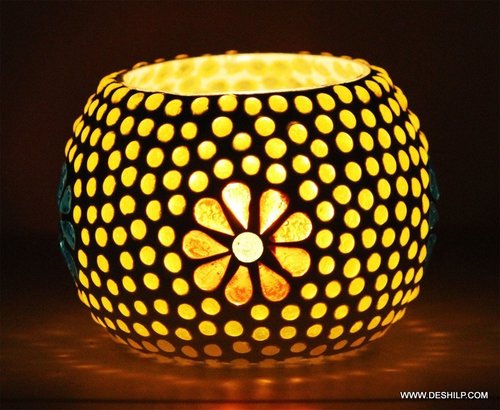 Embossed Candle T-Light Holder - Material: Glass