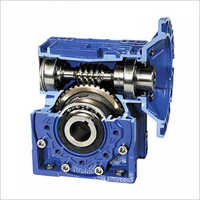 Worm Gearbox - Iron Material, Custom Size, Silver Color | Low Noise, High Reliability, Universal Mounting, 350 N-m Output Torque, 1400 Rpm Input Speed