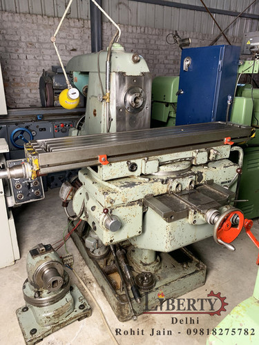 TOS Universal Milling Machine