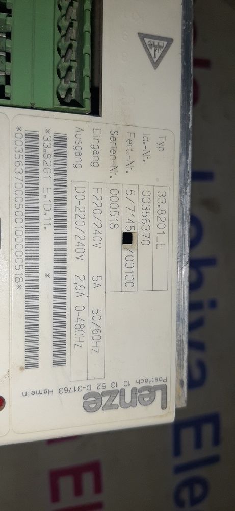 LENZE SERVO DRIVE 33.8201 E