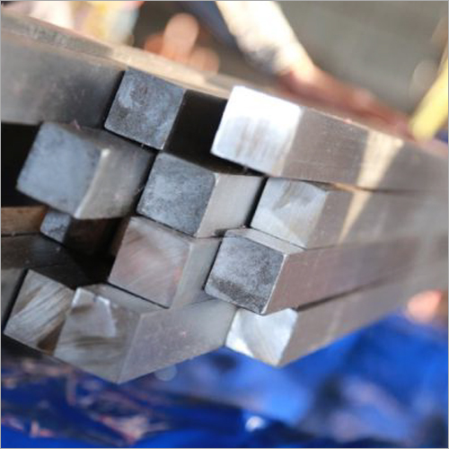 Stainless Steel Bright Square Bar - Various Grades 303, 304, 316 | Thickness 14-70mm, Versatile Finishes Available