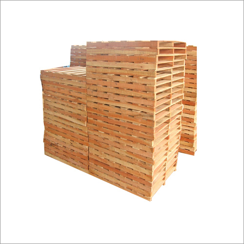 Two Way Wooden Pallet Load Capacity: 100-300  Kilograms (Kg)